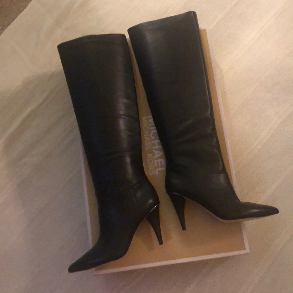 Michael Kors Rosalyn Leather Boot